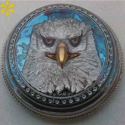 THE "RESOLUTE EAGLE" PAPERWEIGHT - Click Image to Close